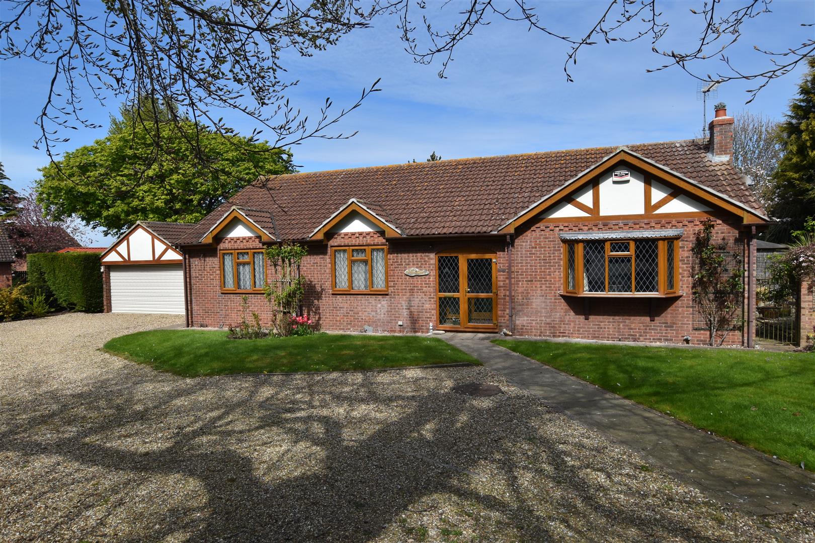 Leonards Hull, Estate Agents Hull, Hull Estate Agents, Estate Agents in